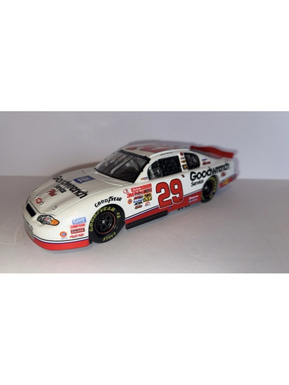 Kevin Harvick 1/24 Diecast #29 Rookie of The Year 2001 Monte Carlo